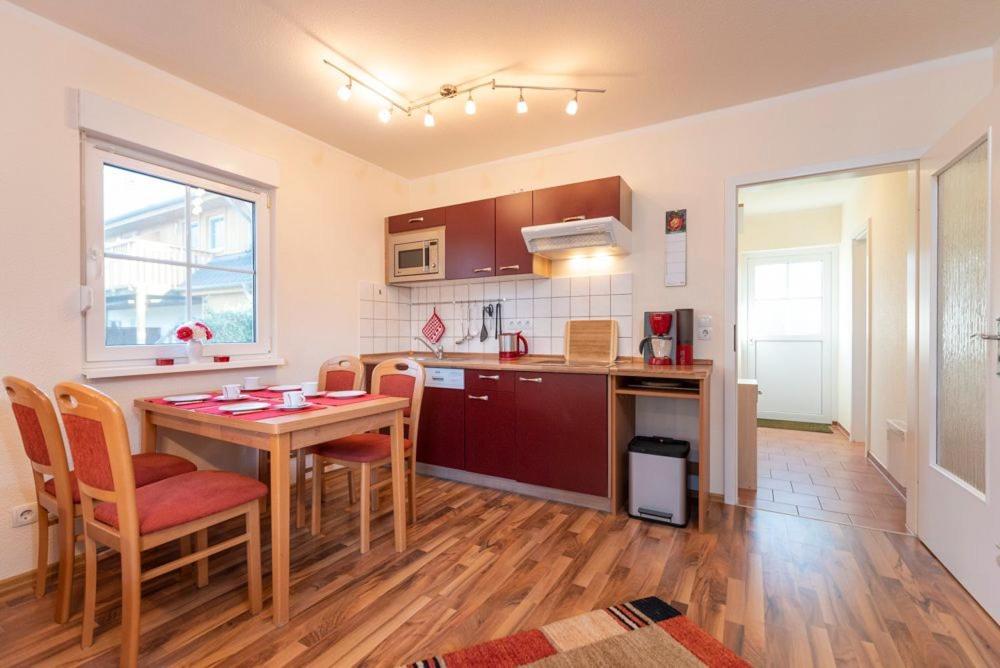 Ferienwohnung Ankerplatz Koserow Esterno foto